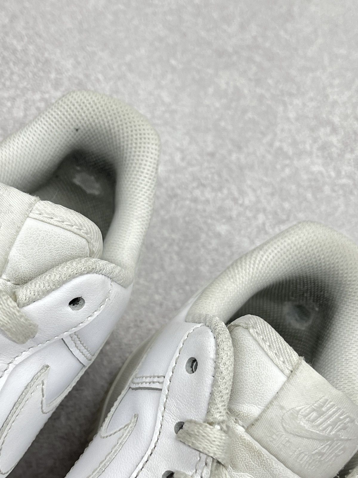 Nike Mens Nike Air Force 1 Triple White Leather Sneakers Y2K TECH Size US 9 / EU 42 - 11 Thumbnail