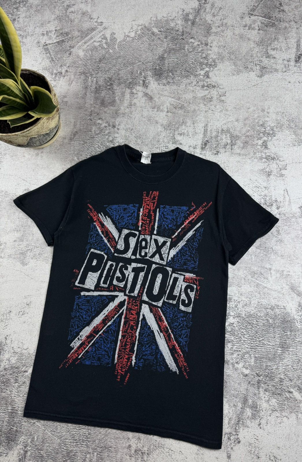 Band Tees SEX PISTOLS Gildan Rock Faded Merch Devil Jersey T Shirt Tee Size US S / EU 44-46 / 1 - 3 Thumbnail