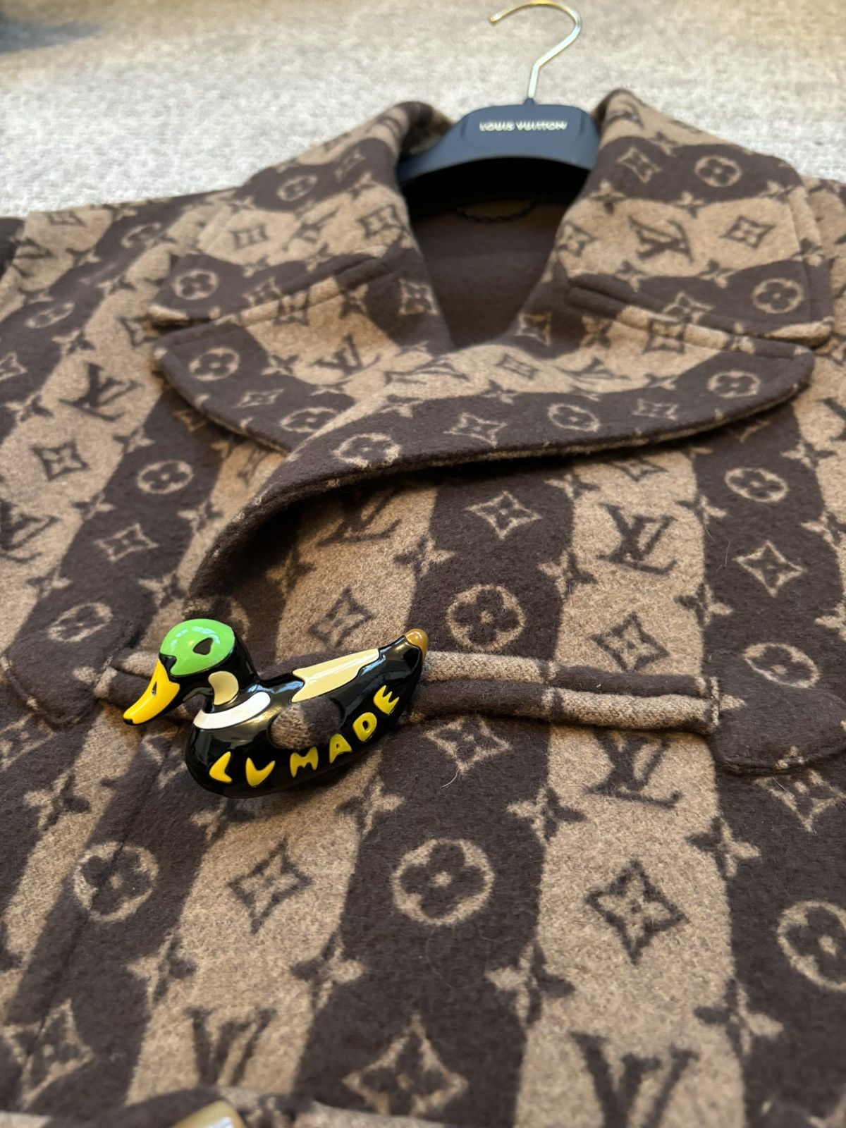 Louis Vuitton Monogram TrunkStripes Cropped Peacoat Size US M / EU 48-50 / 2 - 4 Thumbnail