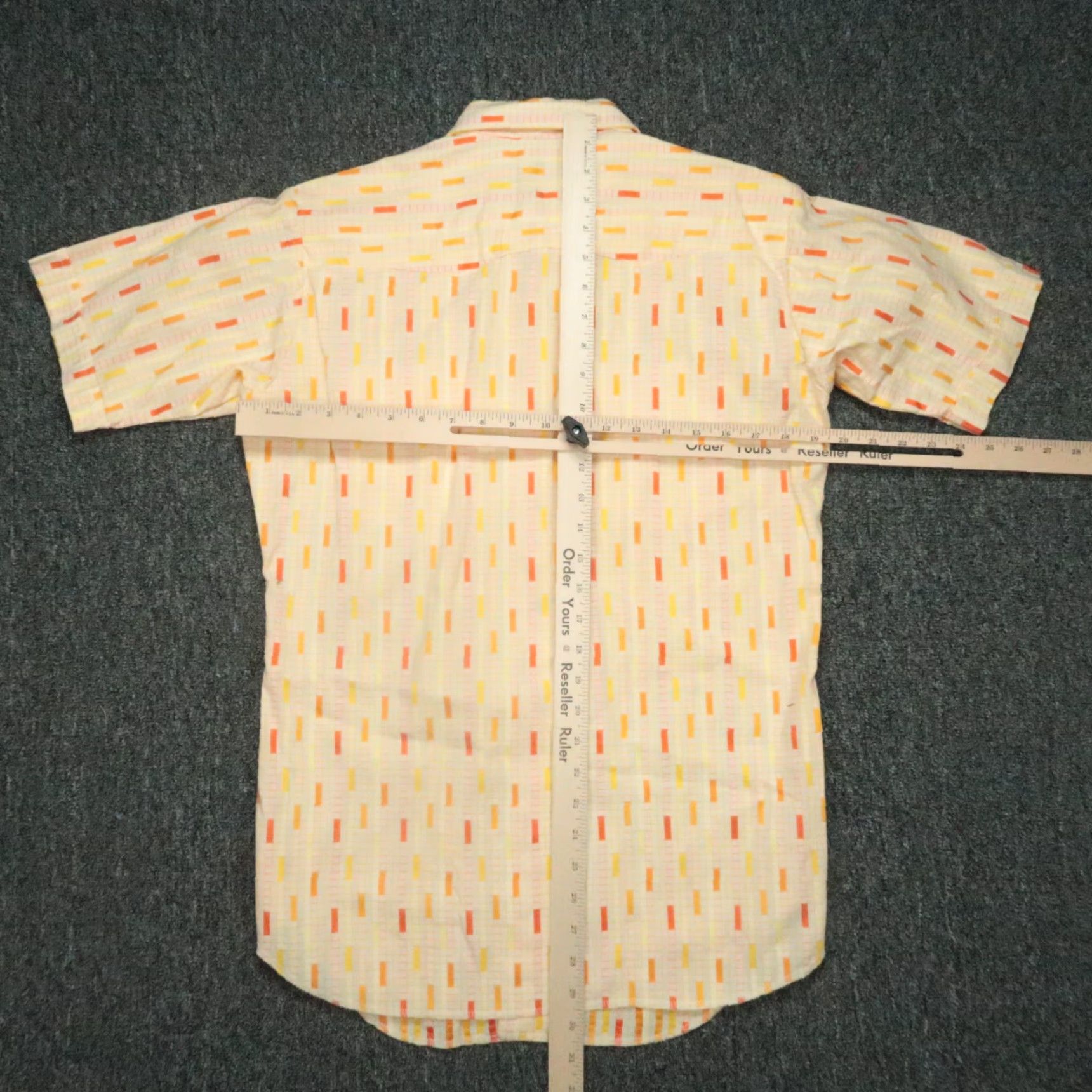 Levi's VINTAGE Levi's Shirt Mens Small 15 Peach Pearl Snap Western Short Sleeve 60s 70s Size US S / EU 44-46 / 1 - 6 Thumbnail
