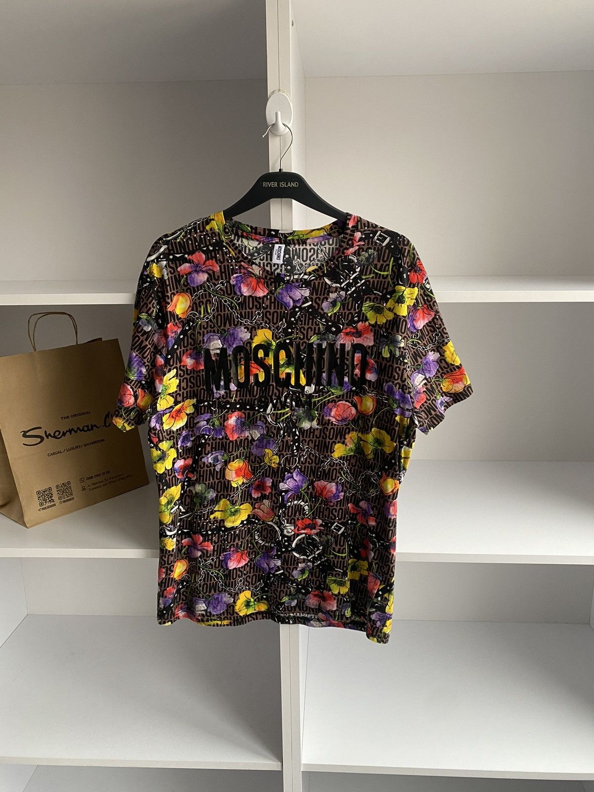 Moschino × Vintage Vintage MOSCHINO FLORAL SWIM LOGO TEE Size US M / EU 48-50 / 2 - 2 Thumbnail