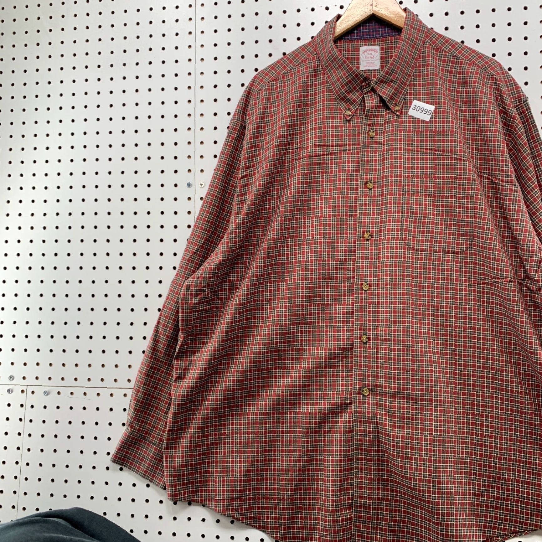 Brooks Brothers Brooks Brothers Button-Down Shirt Mens 2XL Red Plaid Long Sleeve Cotton Button-Up Shirt 28X33.5 Size US XXL / EU 58 / 5 - 3 Thumbnail