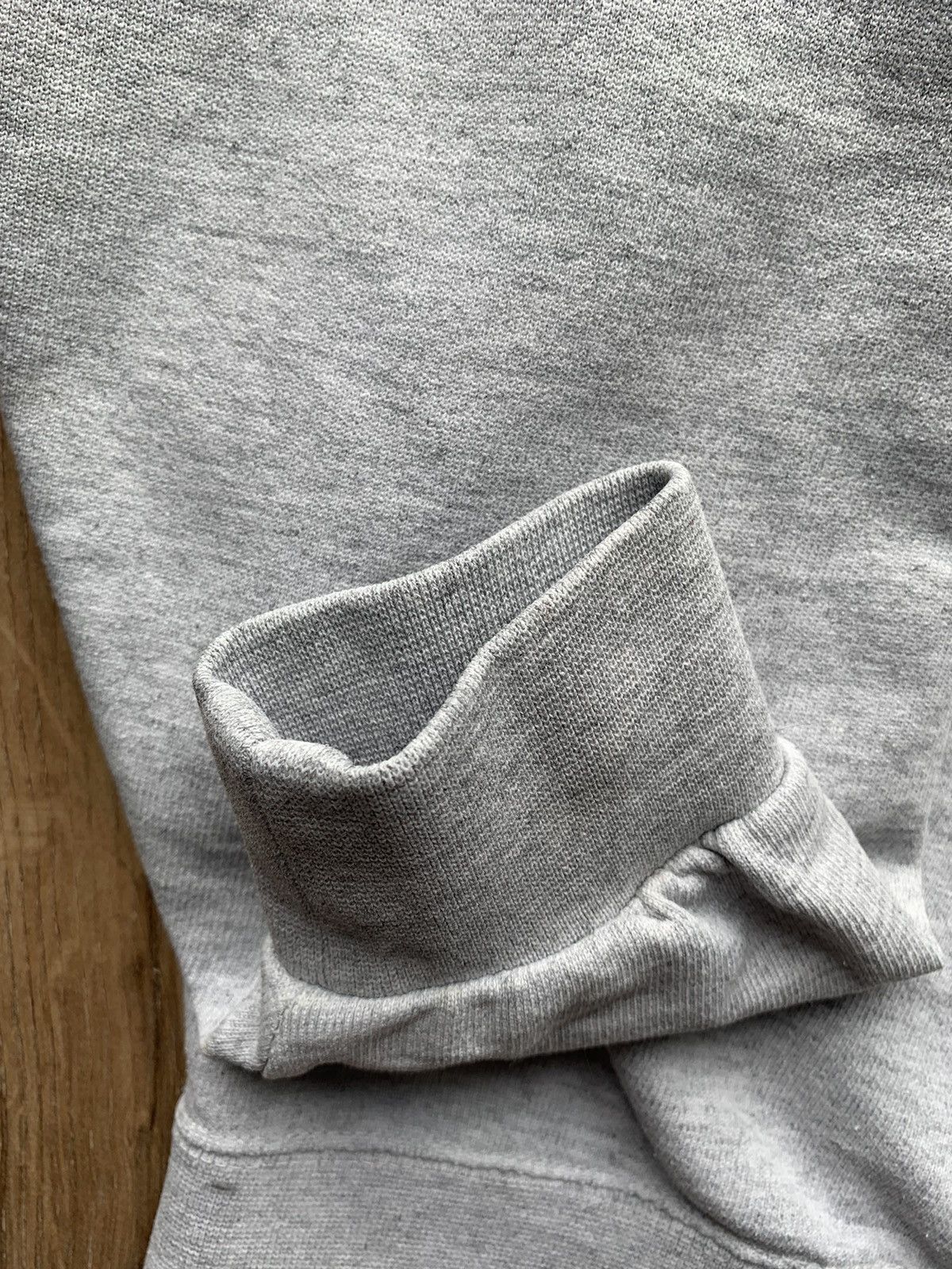 Nike Vintage Nike embroidered swoosh sweatshirt Size US S / EU 44-46 / 1 - 7 Thumbnail