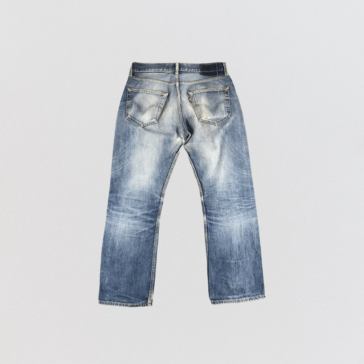 Levi's × Vintage Vintage Blue Wash Levis 501 Jeans-JM1392 Size US 33 - 2 Thumbnail