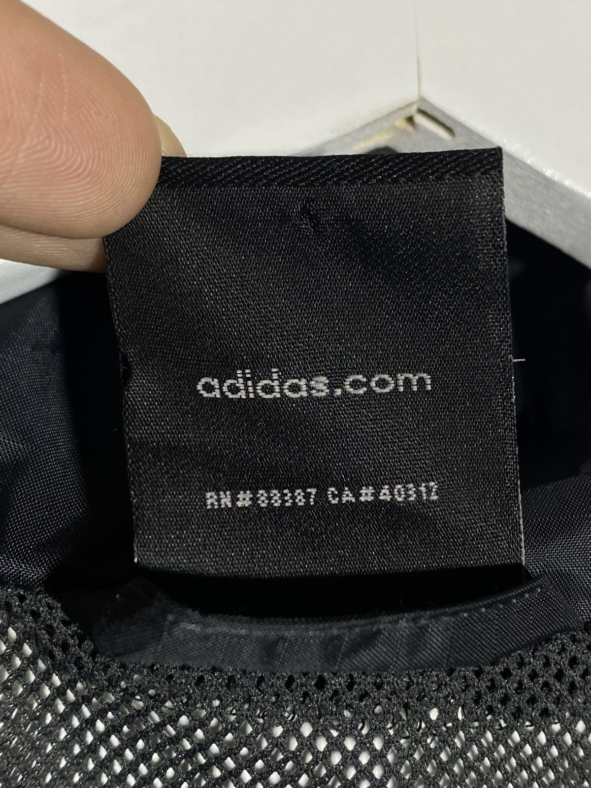Adidas Adidas Liverpool FC 2011/12 Training Player Issue Jacket Size US XL / EU 56 / 4 - 23 Thumbnail