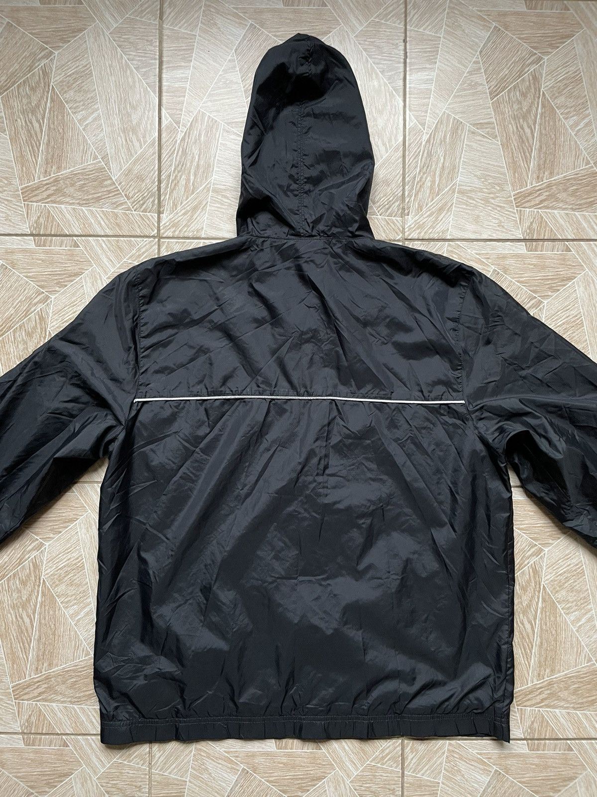 Nike × Vintage Vintage 2000s Nike Jacket Mens Windbreaker Swoosh Logo Black Size US M / EU 48-50 / 2 - 4 Thumbnail