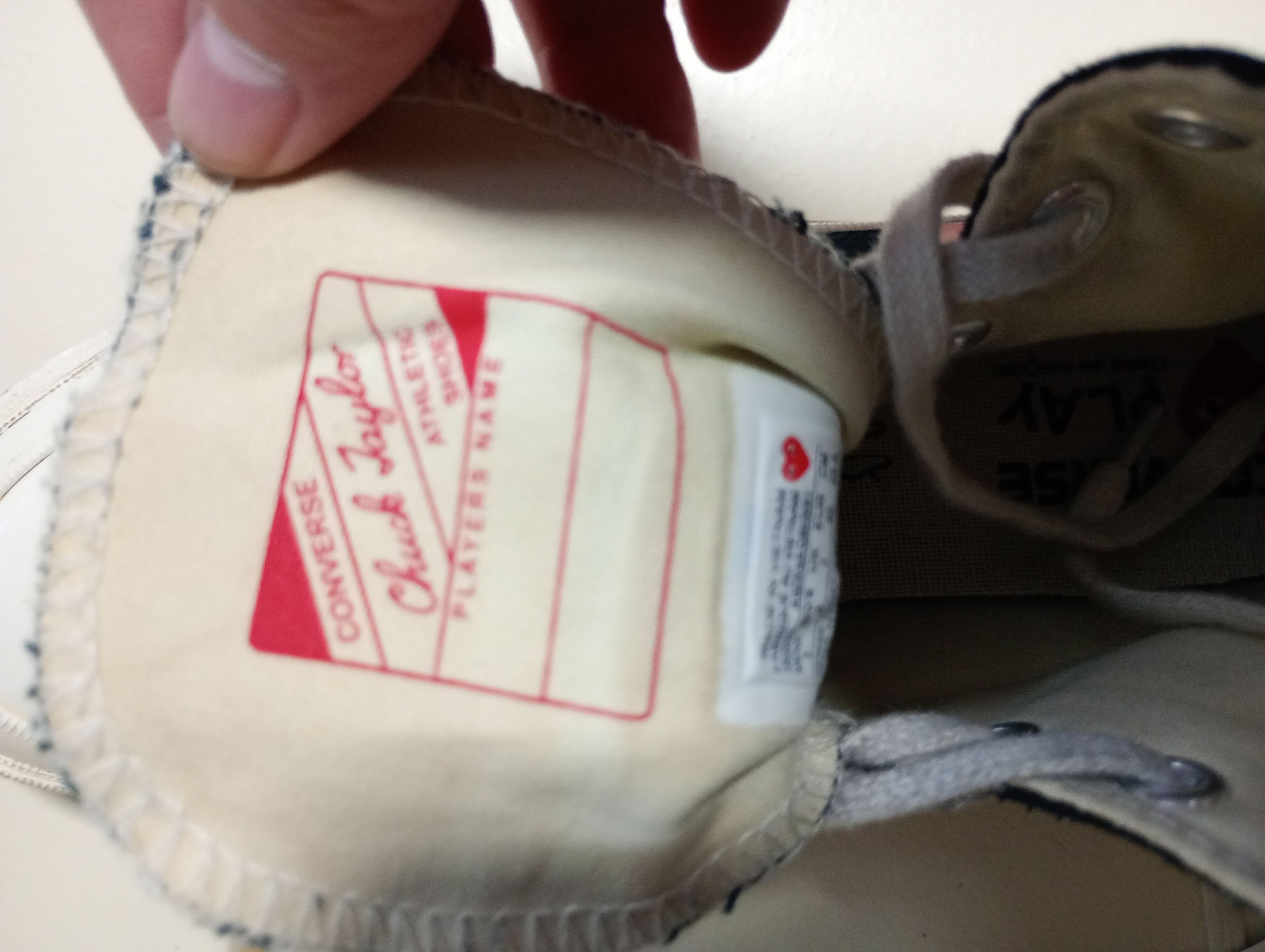 Comme des Garcons PLAY × Converse Converse x Comme Des Garcons Play Unisex Trainers Size US 7 / EU 40 - 18 Thumbnail