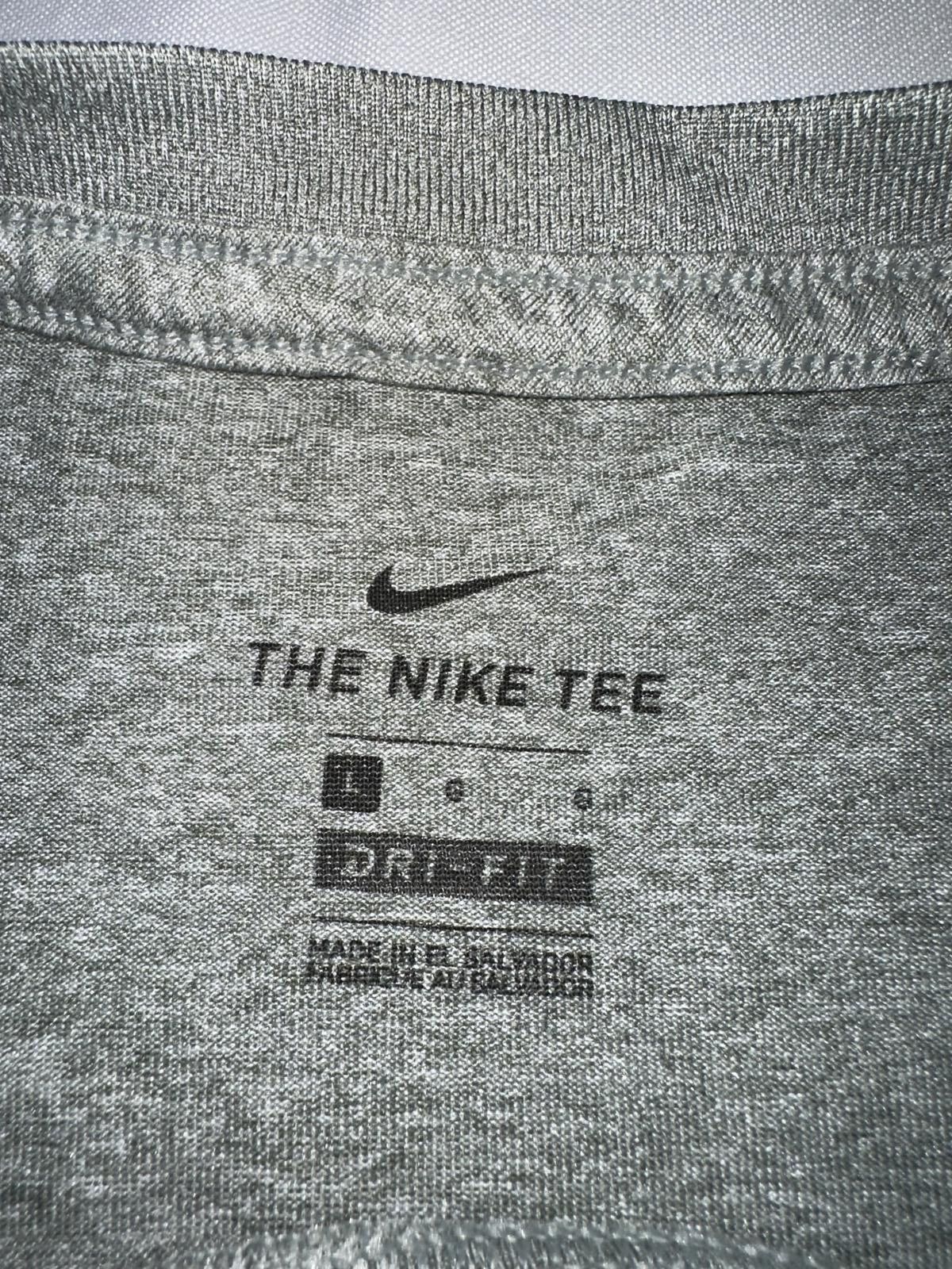Nike Nike Womens Dri-Fit Legend Tee Crew Size L / US 10 / IT 46 - 3 Thumbnail
