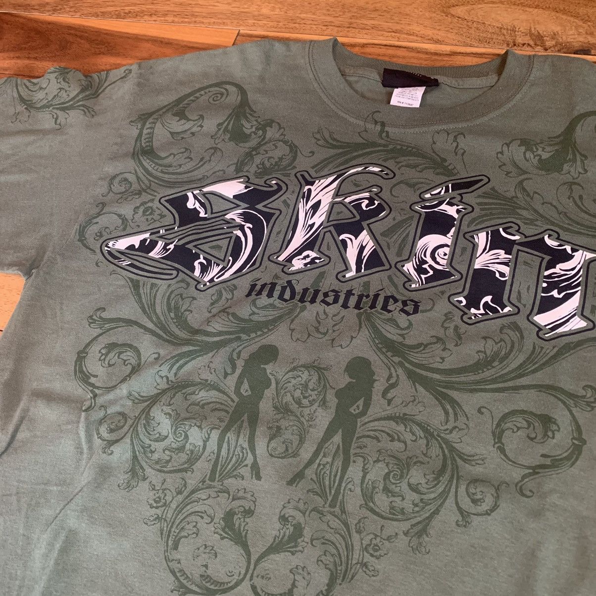 Affliction × Ed Hardy × Vintage Vintage Skin Industries Graphic T-Shirt Size US L / EU 52-54 / 3 - 2 Thumbnail