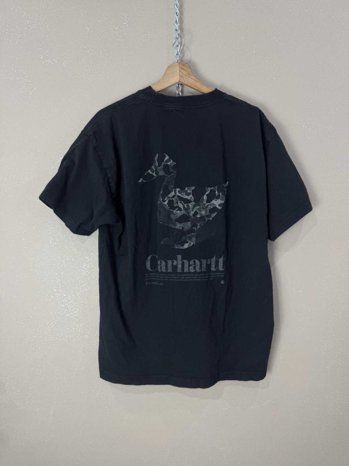 Carhartt Vintage Carhartt Folded Duck t-shirt rare retro Y2K hype Size US L / EU 52-54 / 3 - 1 Thumbnail