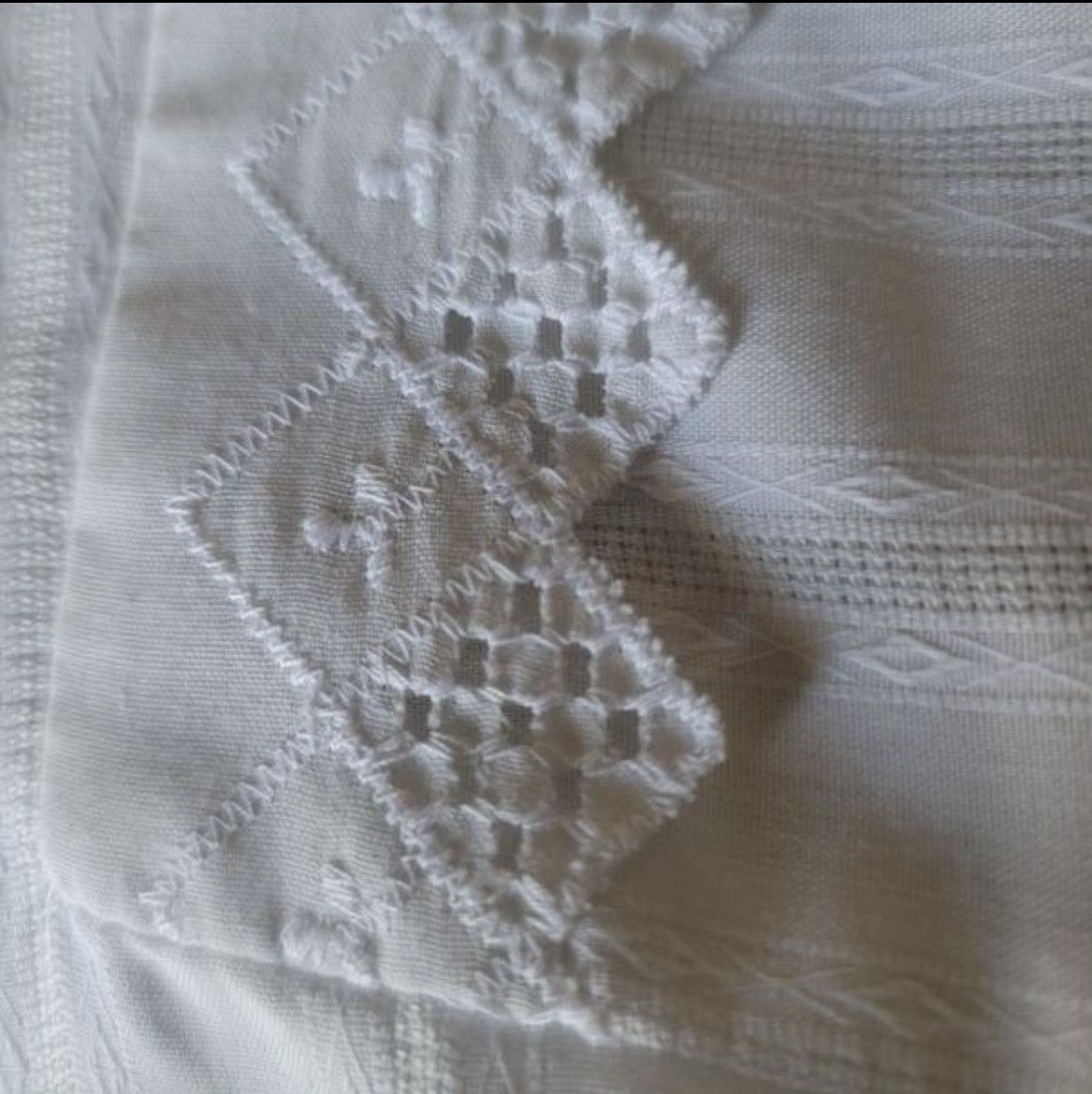 Vintage Pierre Lamonte S-M cream ivory lace eyelet Vintage cottage Size M / US 6-8 / IT 42-44 - 6 Thumbnail