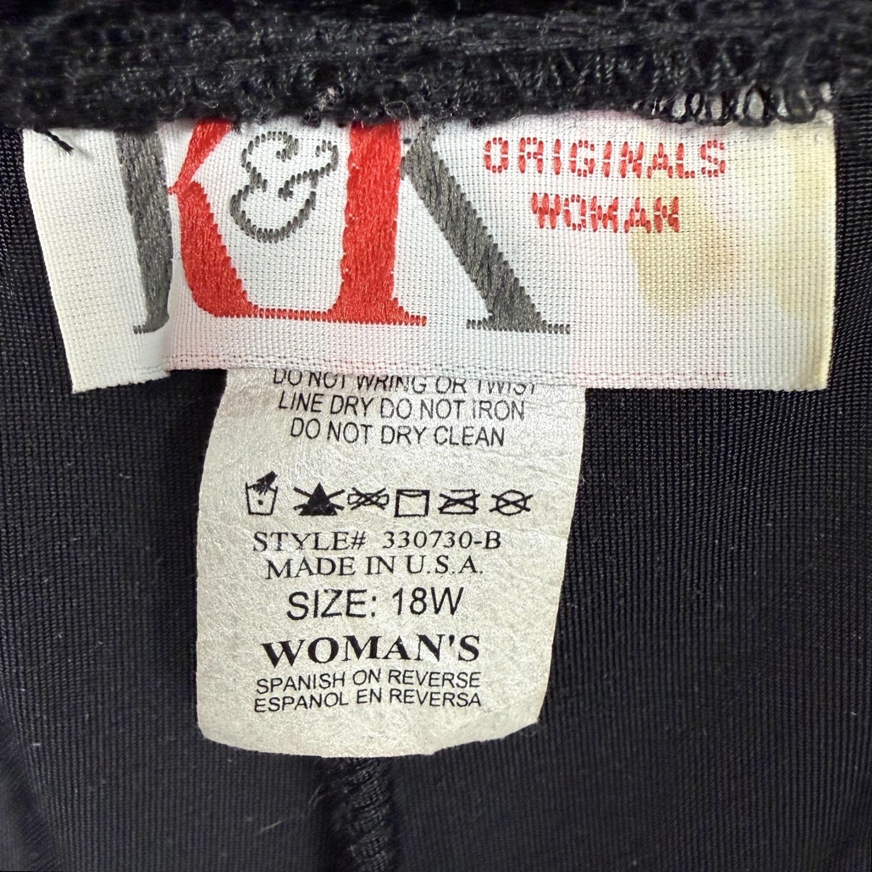 Vintage VINTAGE K&K Originals Dress Pants Womens 18W 35x28.5 Black Velvet Gothic USA Dress Pants Womens Plus Size 18W Black Velvet 90s Gothic Vintage Size 40" / US 18 - 6 Thumbnail