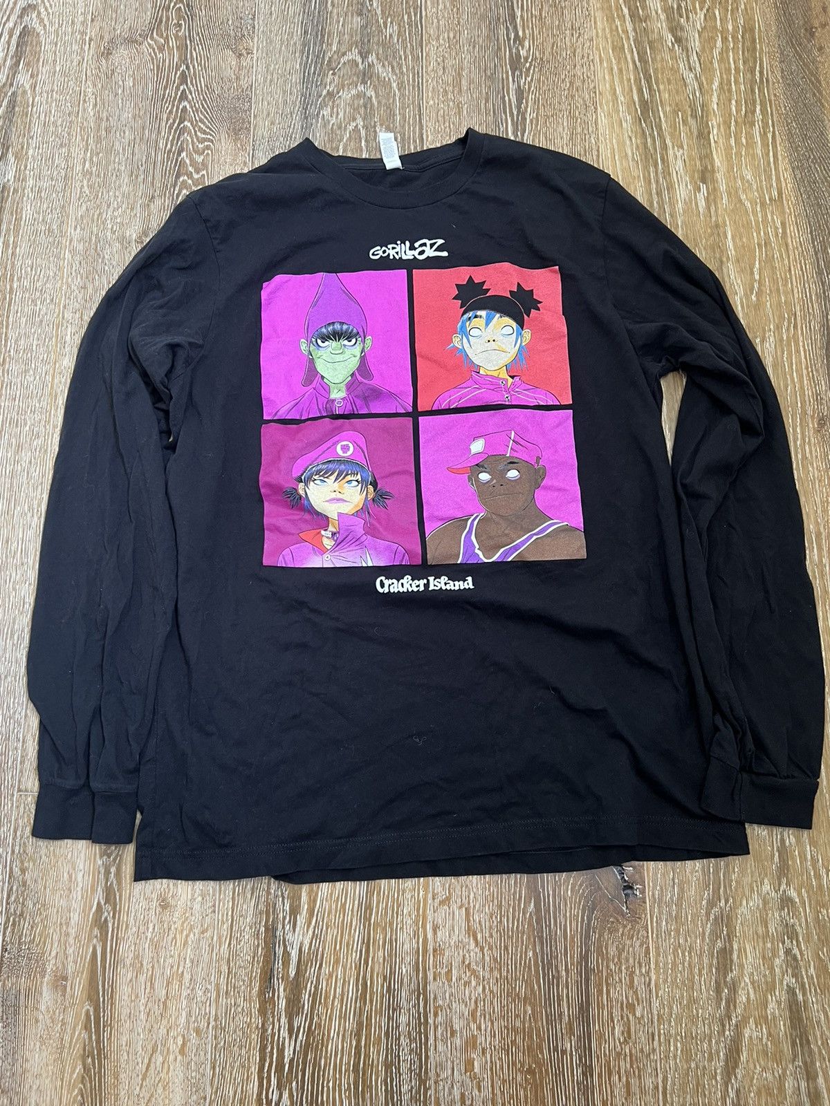 Band Tees Gorillaz cracker island long sleeve Size US XL / EU 56 / 4 - 1 Thumbnail