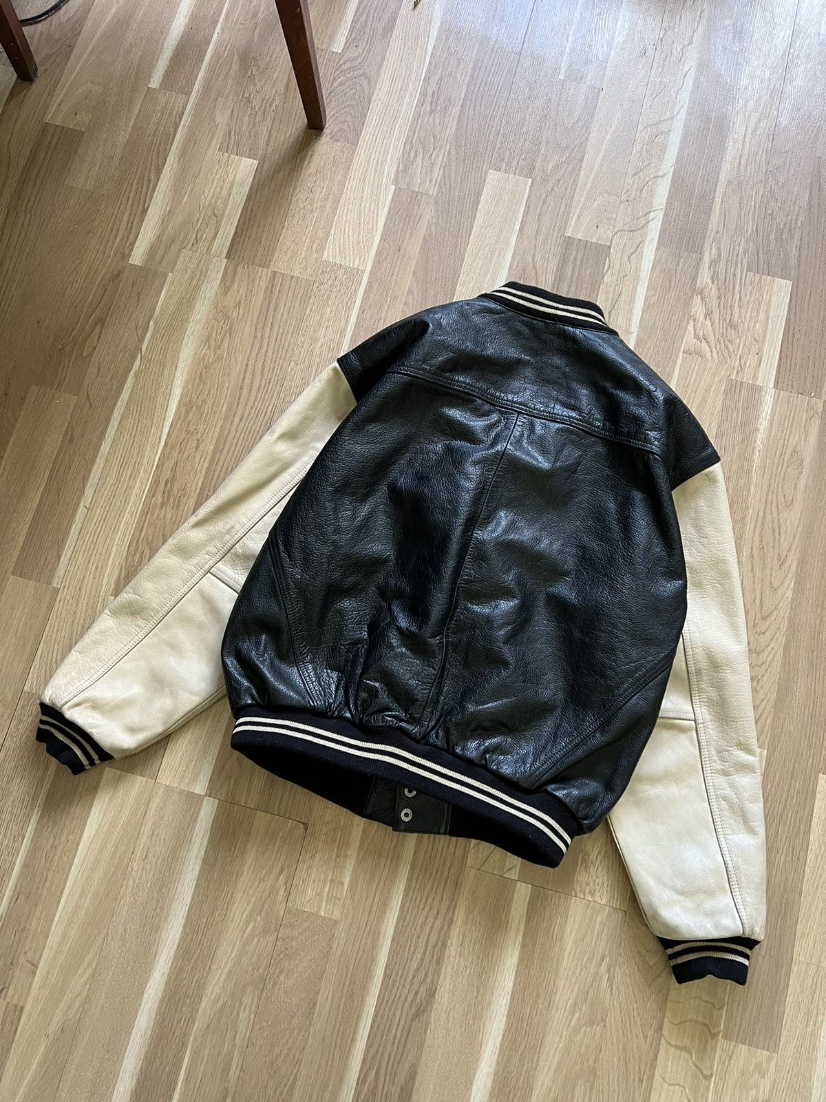 Vintage Vintage lucky strike leather bomber jacket baseball archive Size US L / EU 52-54 / 3 - 8 Thumbnail