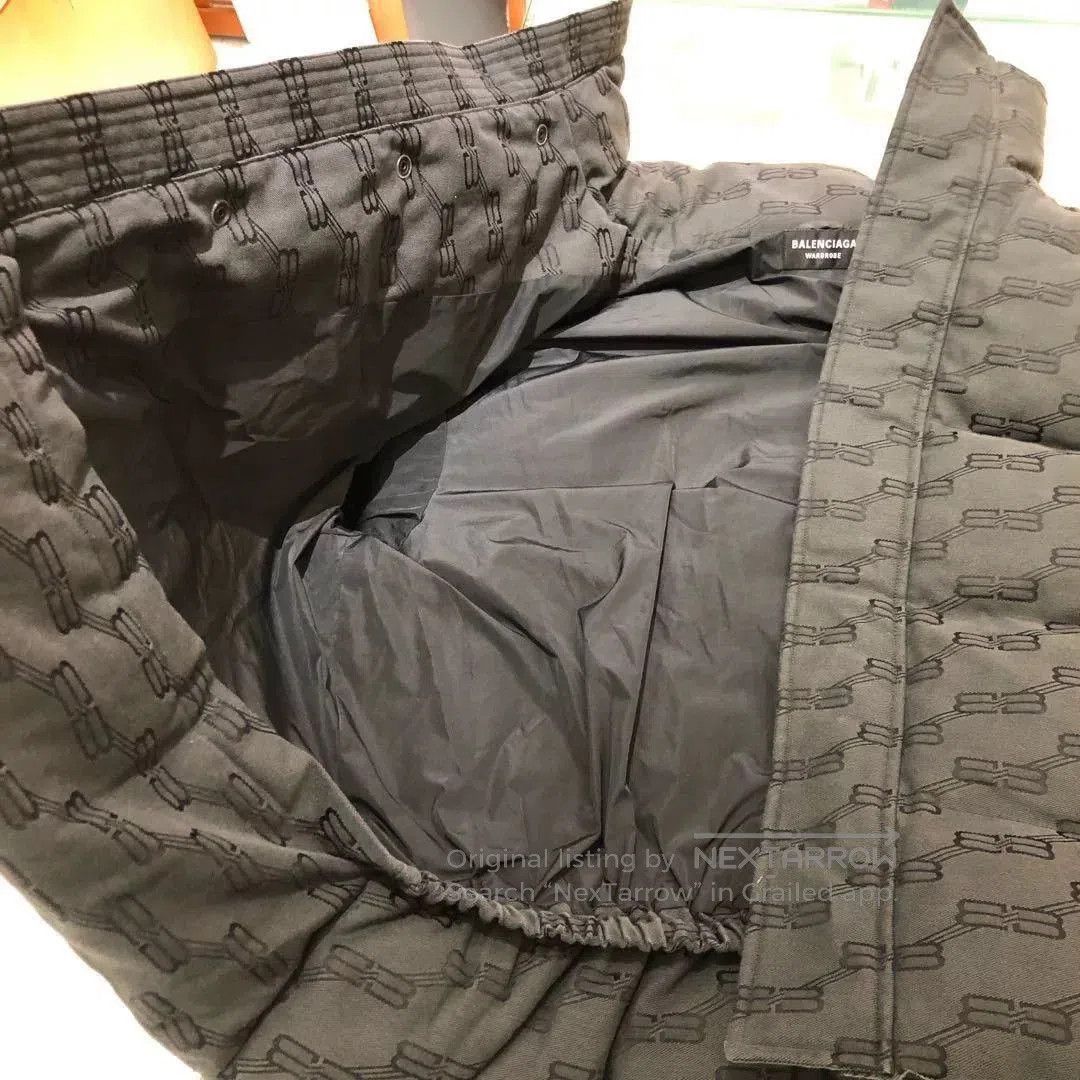 Balenciaga Balenciaga SS22 Logo Print Cotton Coat. Size US M / EU 48-50 / 2 - 6 Thumbnail