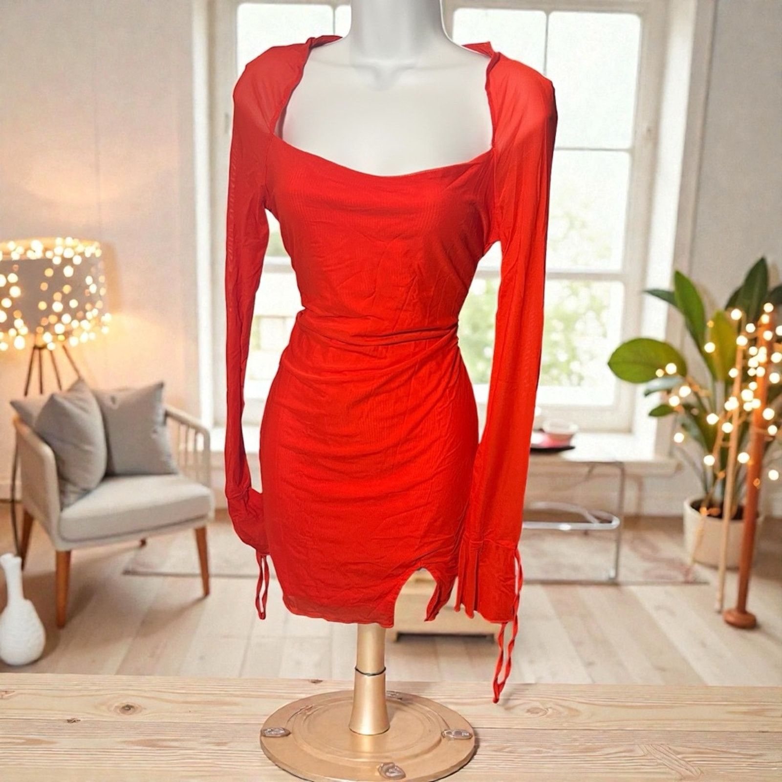 & Other Stories HYPERFIRE Women's Elegant Strapless Mini Dress | Size L Size L / US 10 / IT 46 - 1 Thumbnail