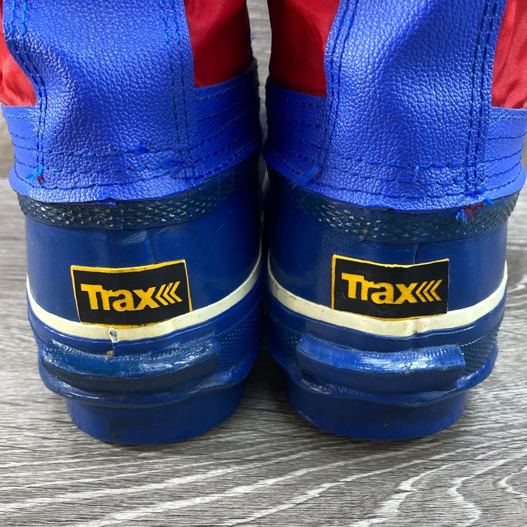 Vintage VINTAGE Trax TRAX Steel Shank Winter Snow Boots Blue Red Yellow Size 7 Wool Liner Boots Size US 7 / EU 40 - 7 Thumbnail