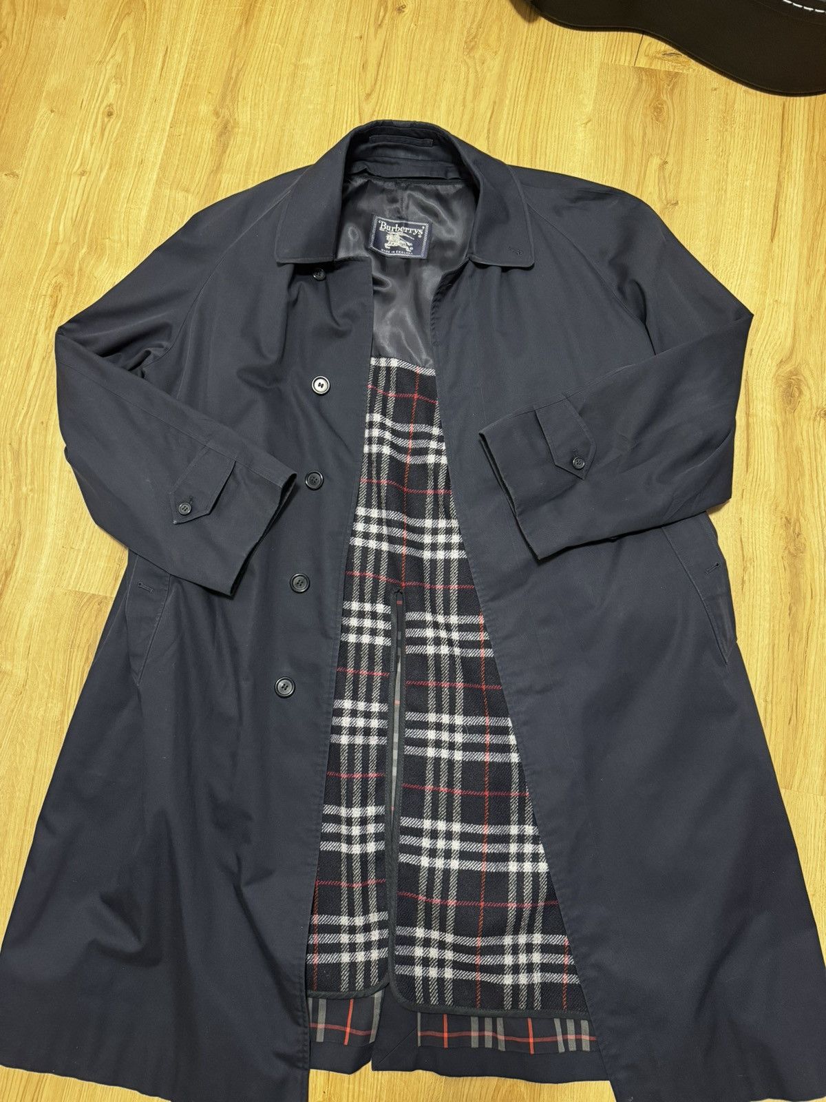 Burberry Burberry Size US L / EU 52-54 / 3 - 1 Thumbnail