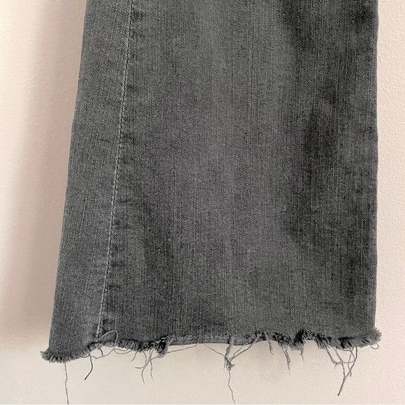 MOTHER MOTHER The Weekender Fray Mid Rise Flare Leg Jeans - 27" Size 27" / US 4 / IT 40 - 6 Thumbnail