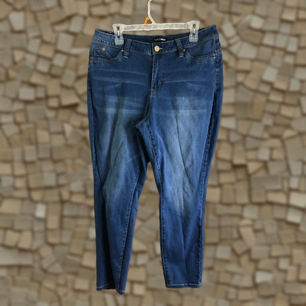 Fashion Nova Fashion Nova Jeans Womens Size 16 High Rise Skinny Medium Wash Blue Denim Size 38" / US 16 / IT 52 - 1 Thumbnail