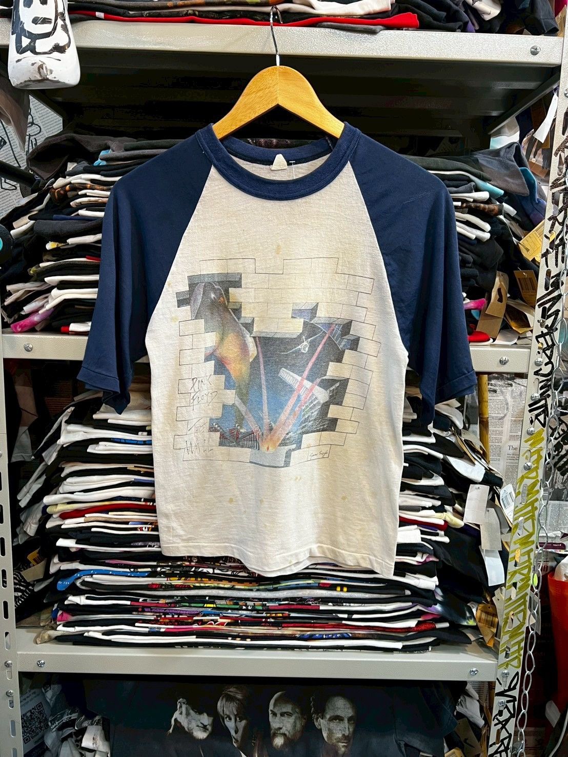 Pink Floyd Pink Floyd vintage 80’s Size US S / EU 44-46 / 1 - 1 Thumbnail