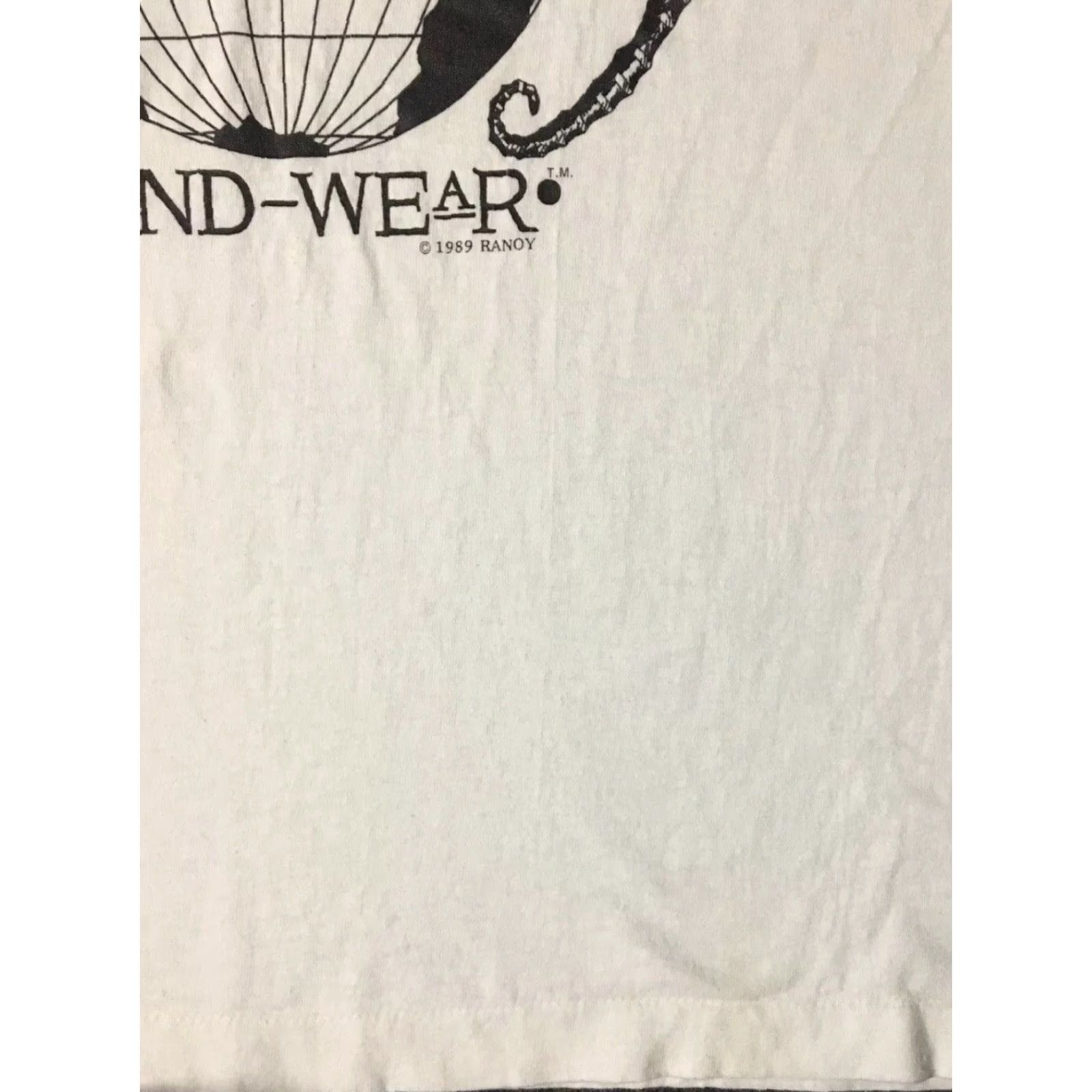 Quiksilver VINTAGE White 80s Ranoy Sand Wear Faded Shirt M Beach Surf Skate Grunge OP 90s Nike T-Shirt Mens Graphic Tee USA Ocean Pacific Billabong Hurley Wave Size US M / EU 48-50 / 2 - 6 Thumbnail