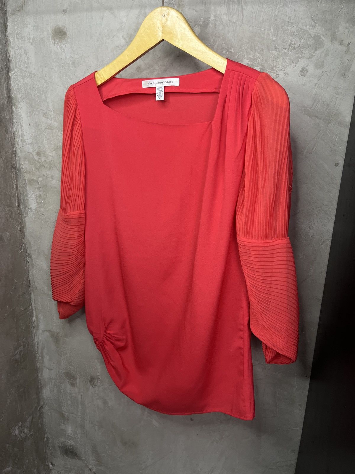 Diane von Furstenberg Vintage 90s Diane Von Fursternberg Asymetrical Pleated Size M / US 6-8 / IT 42-44 - 2 Thumbnail