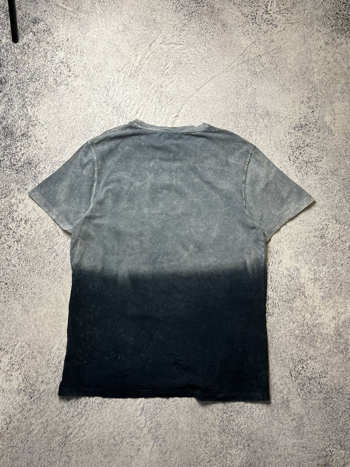 Diesel Vintage Diesel T-Shirt Big Logo 2000s Hype Y2K XL size Size US XL / EU 56 / 4 - 20 Thumbnail