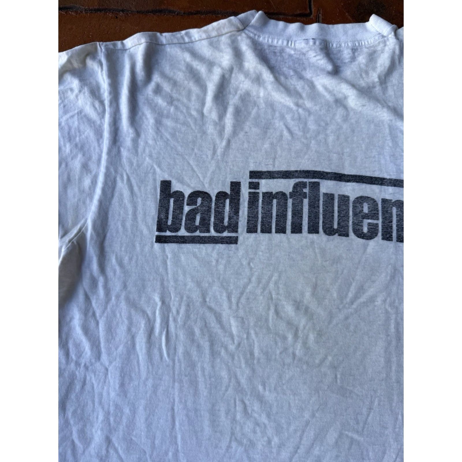 Vintage VINTAGE Bad Influence T-Shirt Grunge Shirt Mens L White Crew Neck Short Sleeve Graphic Print Vintage 90s Cotton Regular Size US L / EU 52-54 / 3 - 4 Thumbnail