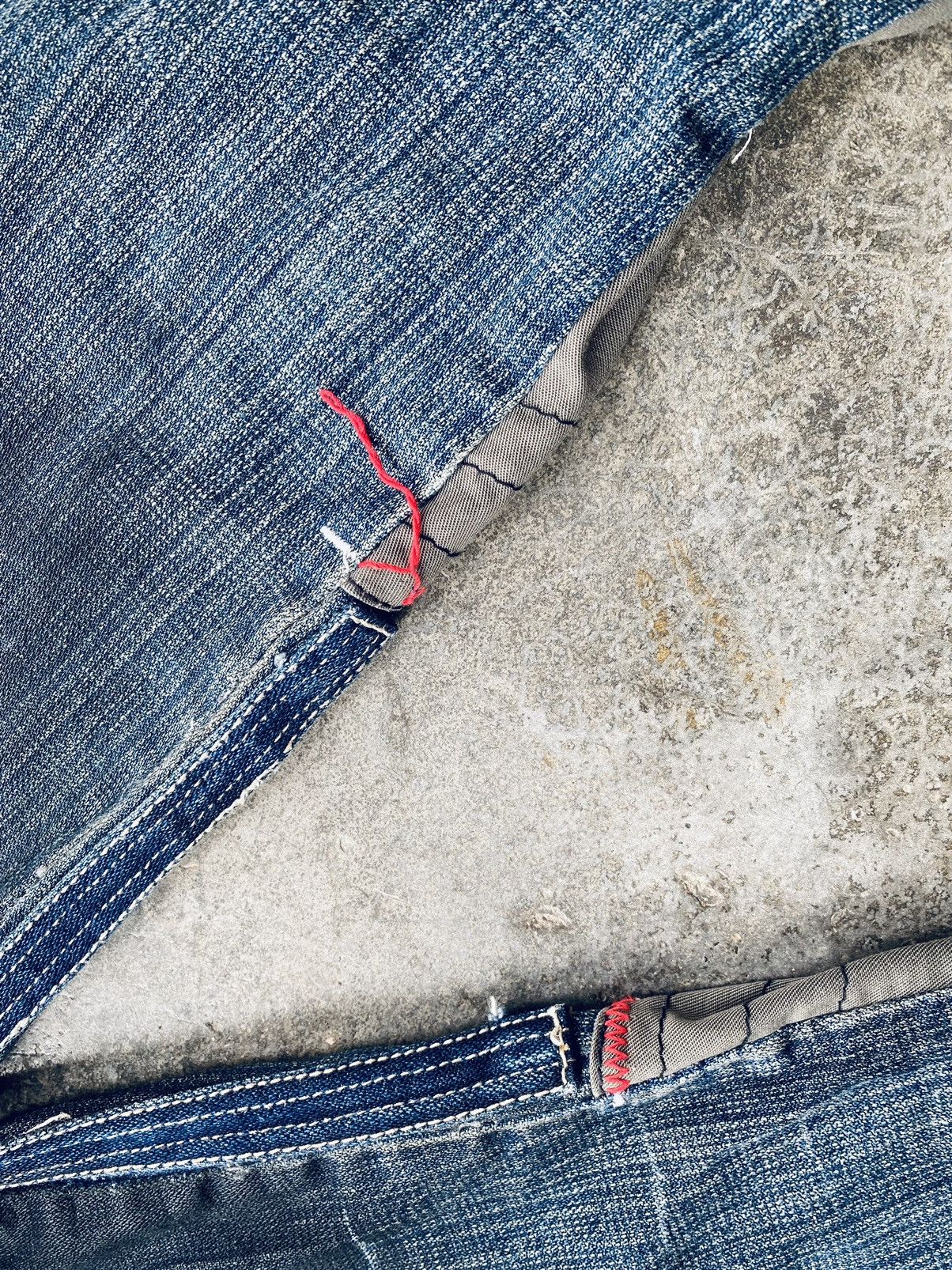 Vintage Vintage Produto No Brasil DNA Distressed Denim Pants Size US 32 / EU 48 - 12 Thumbnail