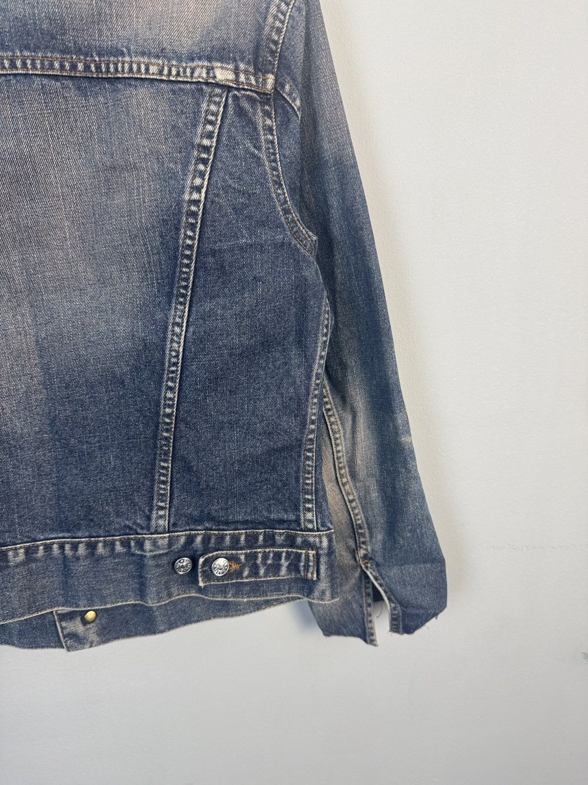 Diesel × Japanese Brand × Vintage Vintage Diesel 90s y2k denim Faded jacket Size M / US 6-8 / IT 42-44 - 11 Thumbnail