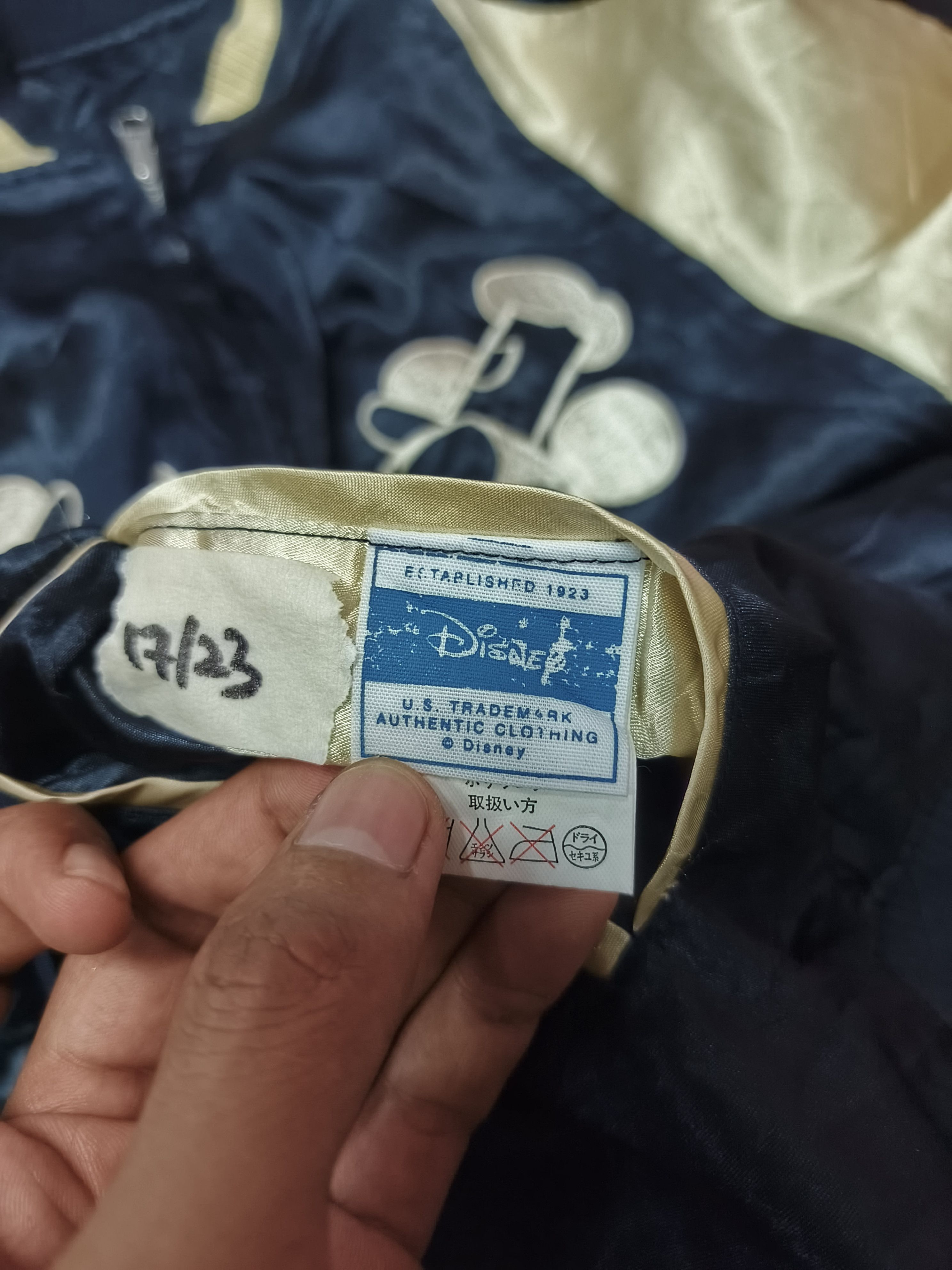 Mickey Mouse Disney Mickey Steamboat Willie revesible sukajan Jacket Size US M / EU 48-50 / 2 - 8 Thumbnail