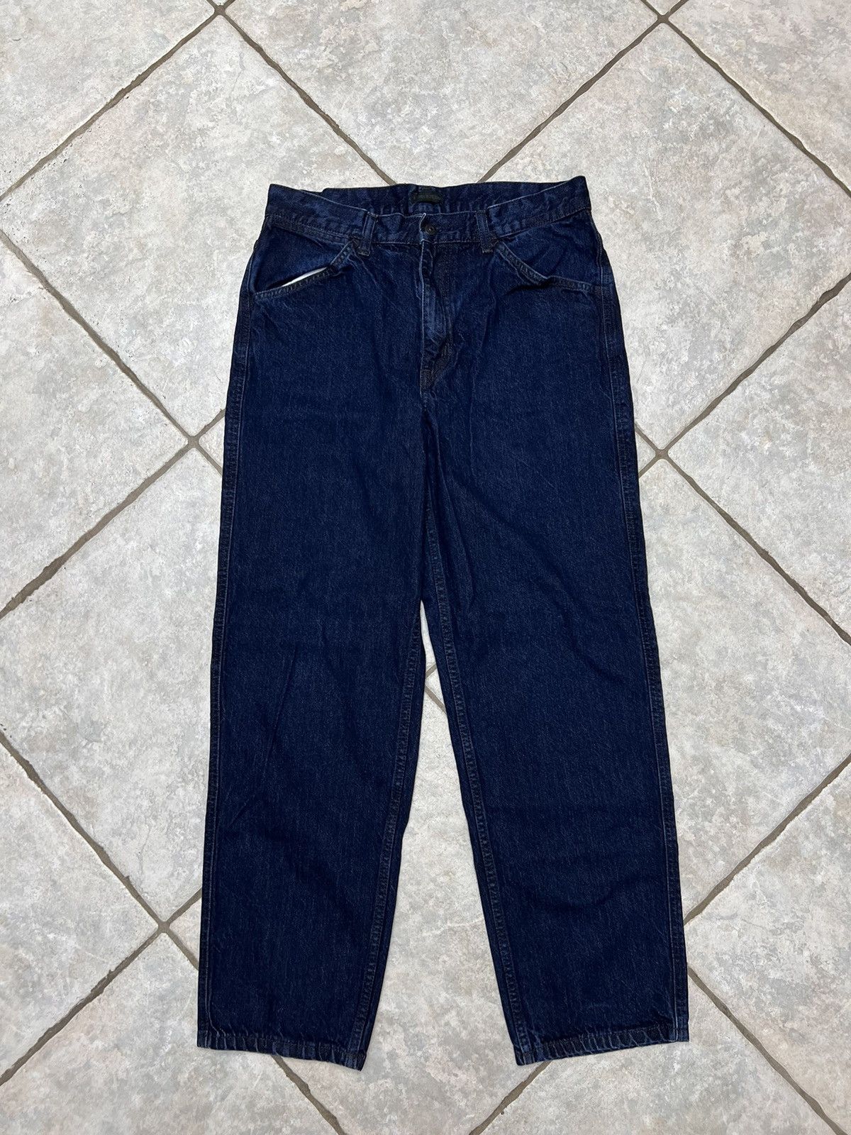 Uniqlo Dark Wash Uniqlo Jeans Size US 32 / EU 48 - 1 Thumbnail