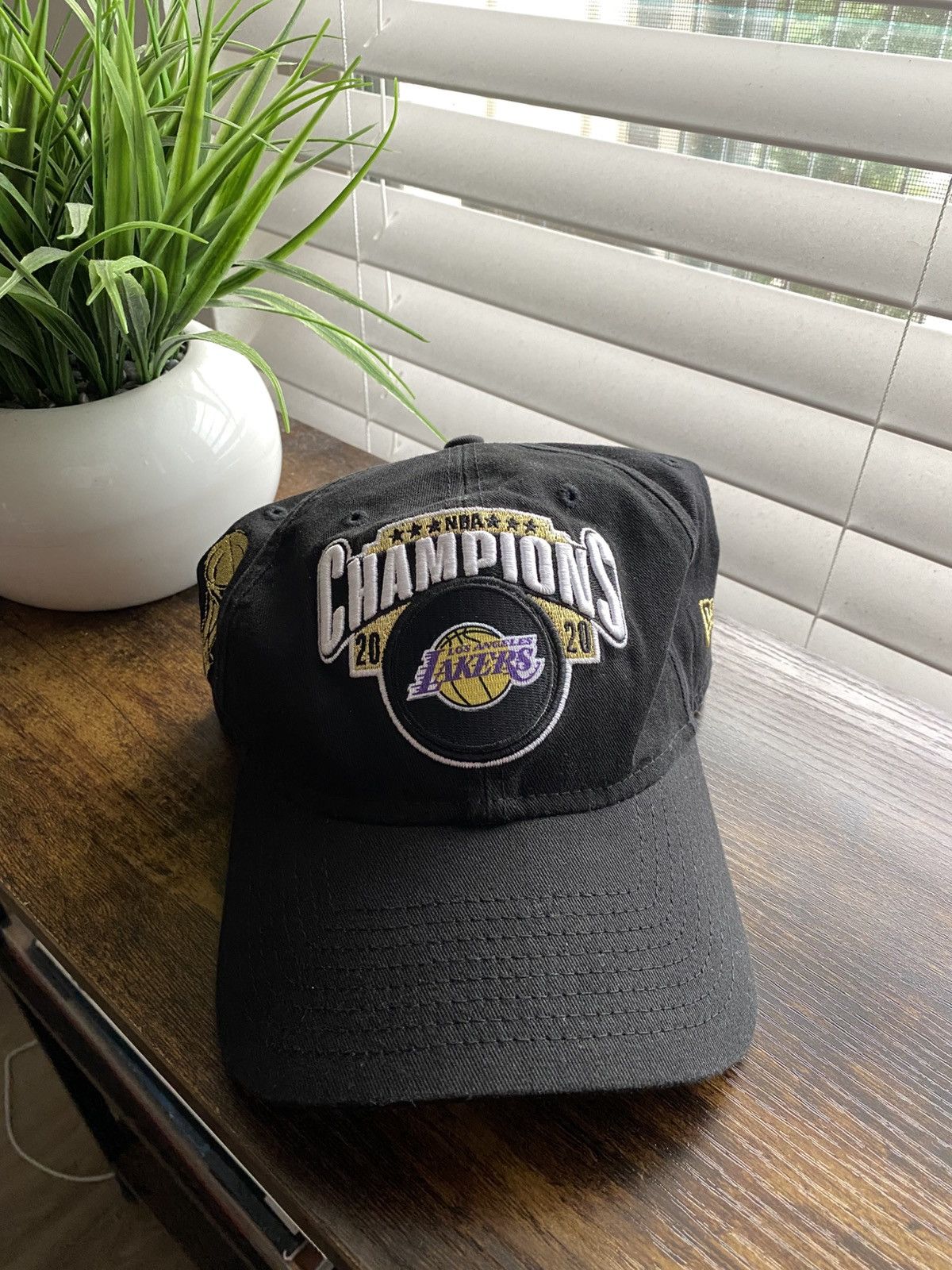 NBA Los Angeles Lakers Championship Hat Size ONE SIZE - 2 Thumbnail