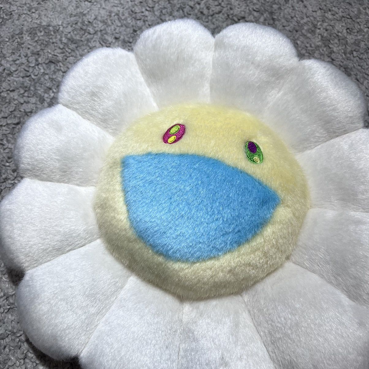 Takashi Murakami Takashi Murakami 30cm white flower pillow cushion Size ONE SIZE - 3 Thumbnail