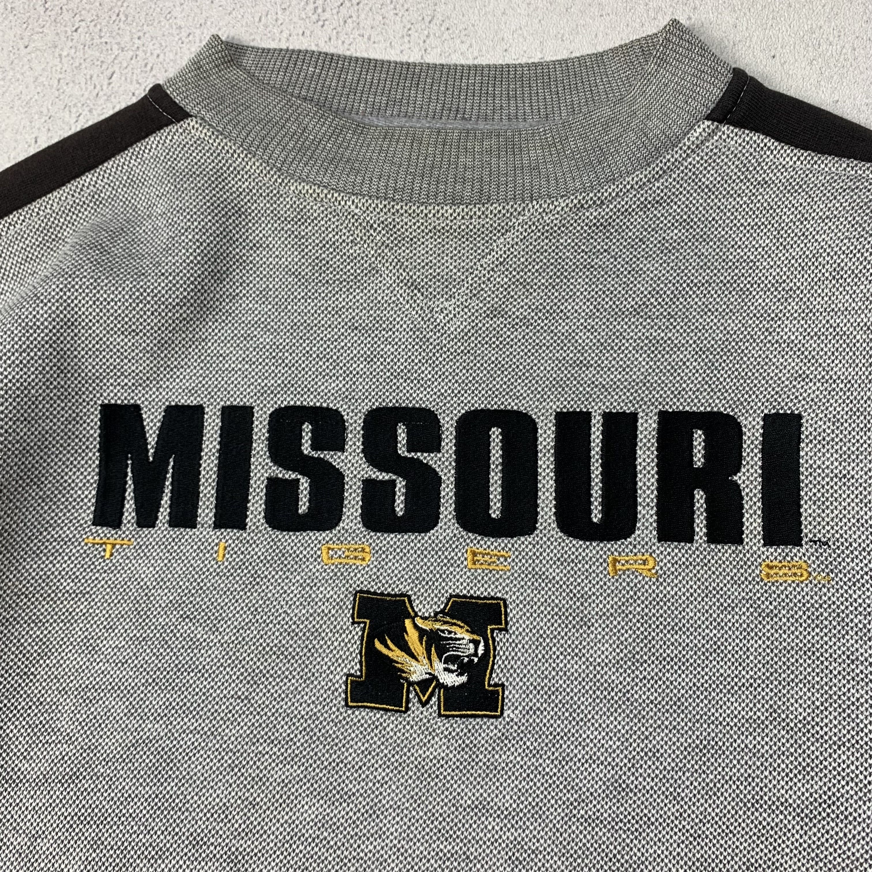 NFL PUMA Missouri Tigers University Football Sweatshirt Crewneck Size US M / EU 48-50 / 2 - 2 Thumbnail
