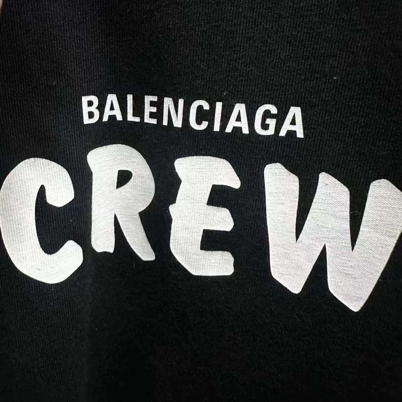 Balenciaga Balenciaga Crew Short Sleeve Size US S / EU 44-46 / 1 - 3 Thumbnail