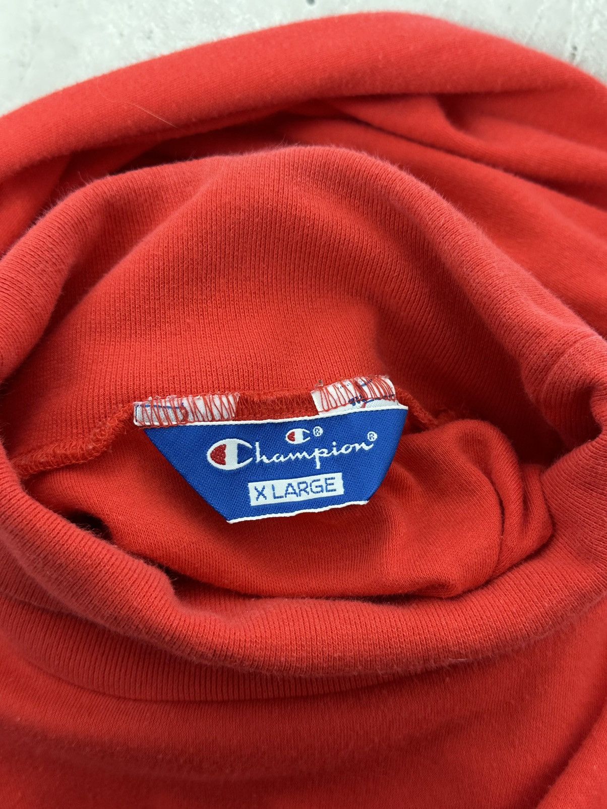 Champion Champion Vintage Red Turtle Neck Long Sleeve Sweatshirt Size US XL / EU 56 / 4 - 9 Thumbnail