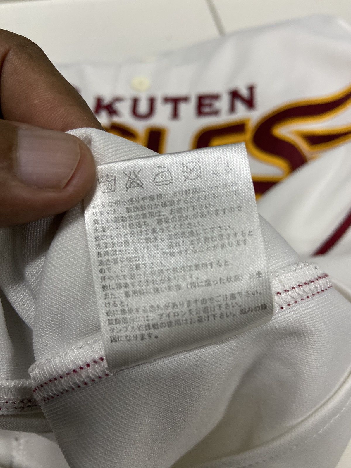 MLB TOHOKO RAKUTEN EAGLES LOUIS OKOYE 9 JERSEY 2019 autograph Size US L / EU 52-54 / 3 - 15 Thumbnail
