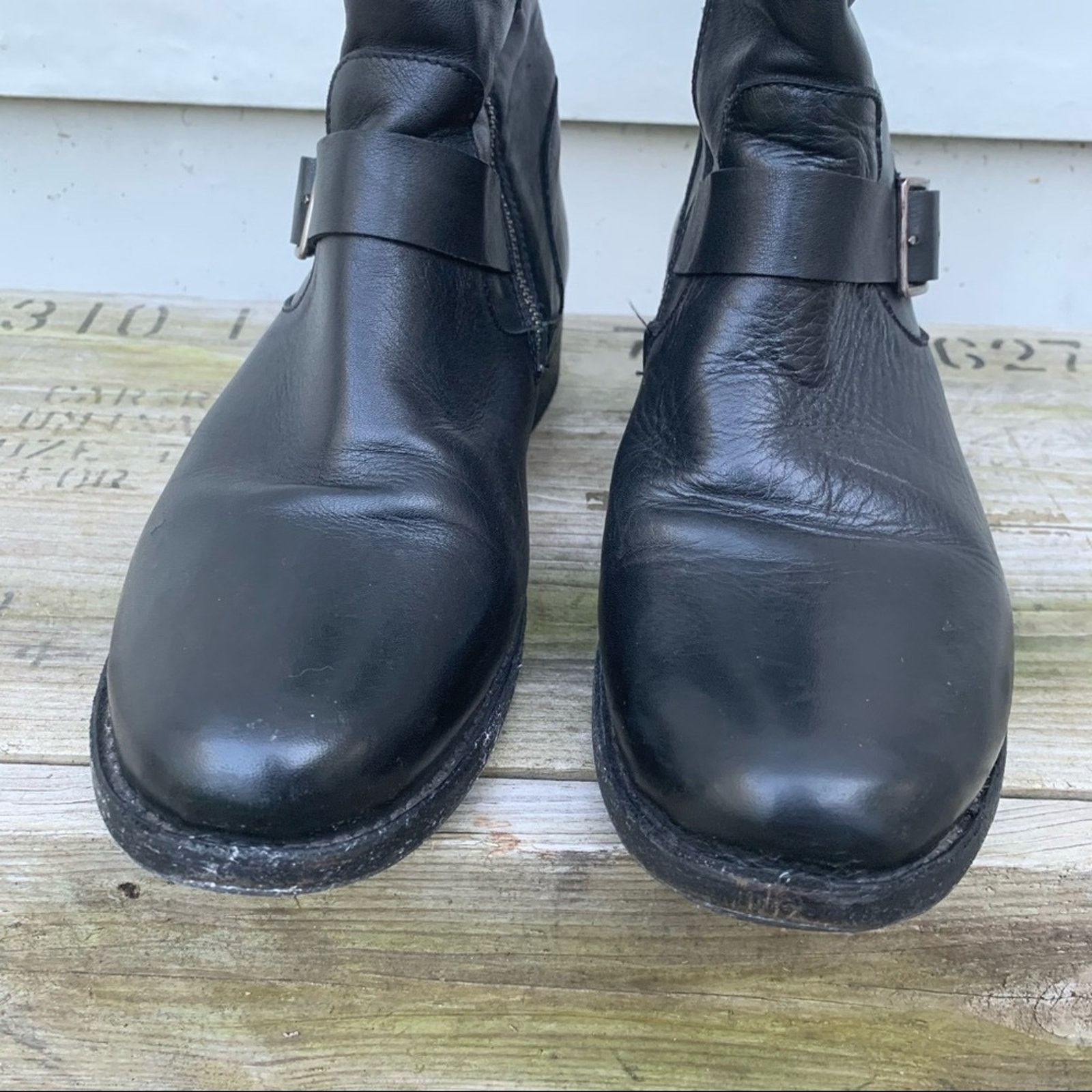 Frye Frye Vicky Engineer Boots black buckle leather 11B Size US 11 / IT 41 - 2 Thumbnail