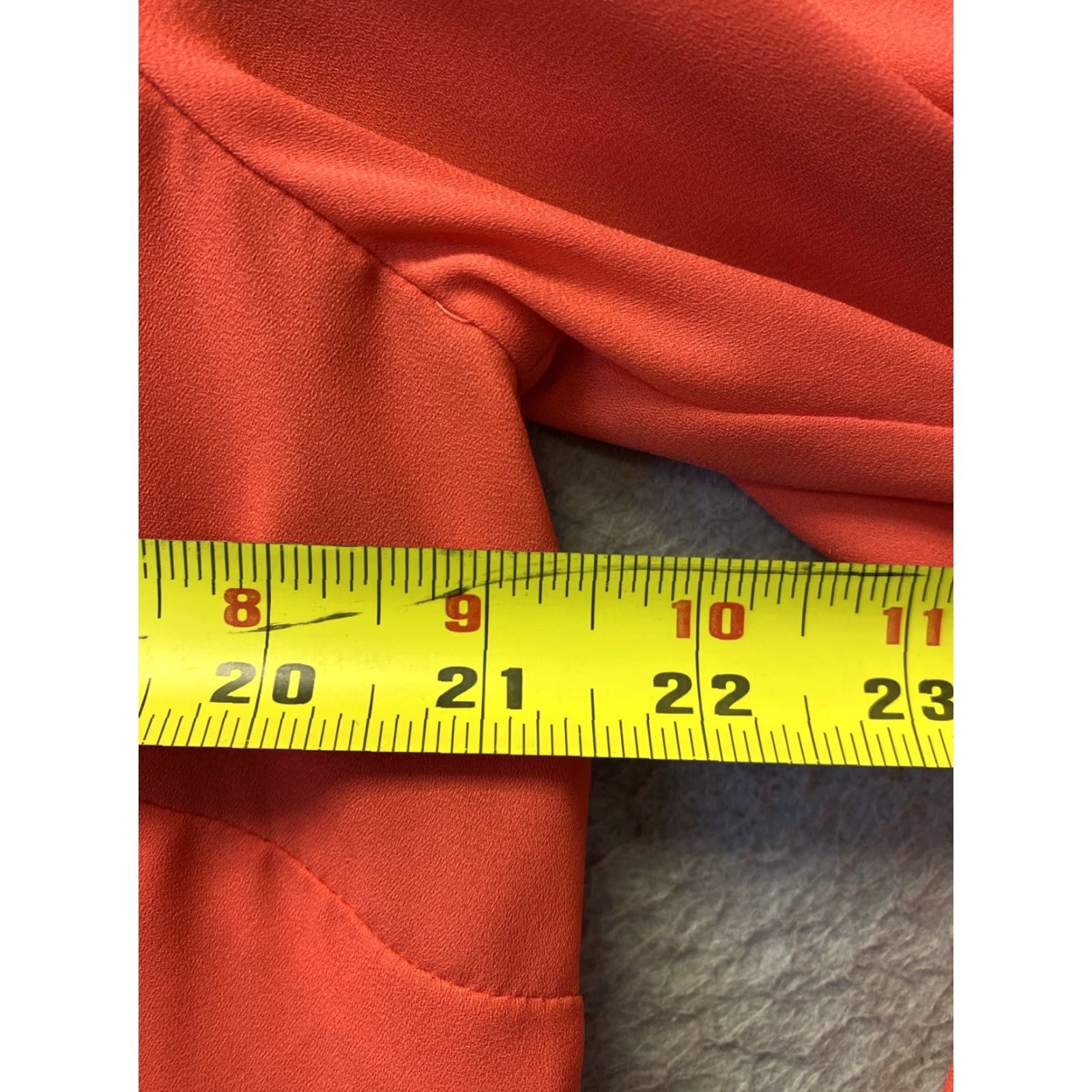 Ann Taylor Ann Taylor LOFT Button-Up Shirt Blouse Women's Coral L Size Button Up Collared Classic/Fitted Sleeve Long Sleeve Polyester Solid Size L / US 10 / IT 46 - 4 Thumbnail