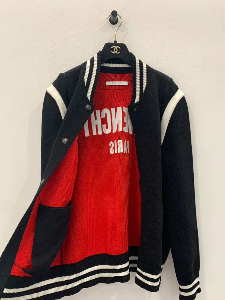 Givenchy Givenchy Black and White Embroidered Letter Logo Wool Base Size US S / EU 44-46 / 1 - 4 Thumbnail