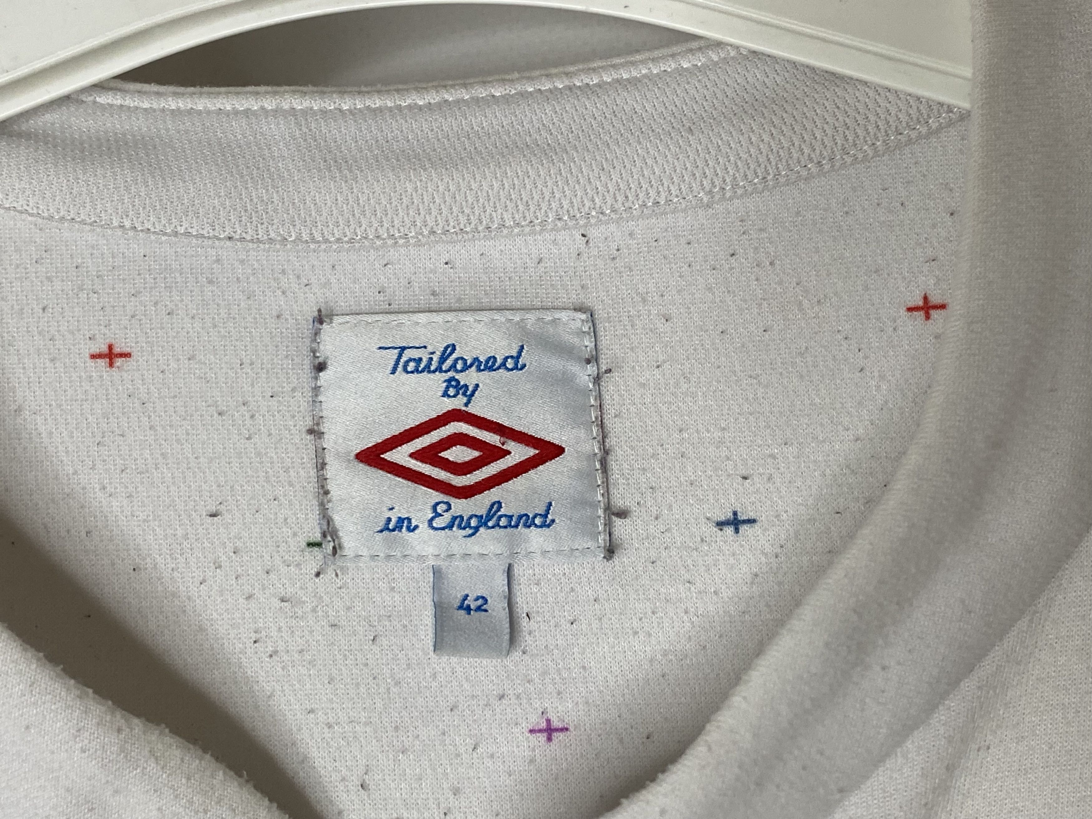 Umbro ENGLAND TEAM 2010 2012 HOMES FOOTBALL SHIRT SOCCER JERSEY Size US L / EU 52-54 / 3 - 5 Thumbnail
