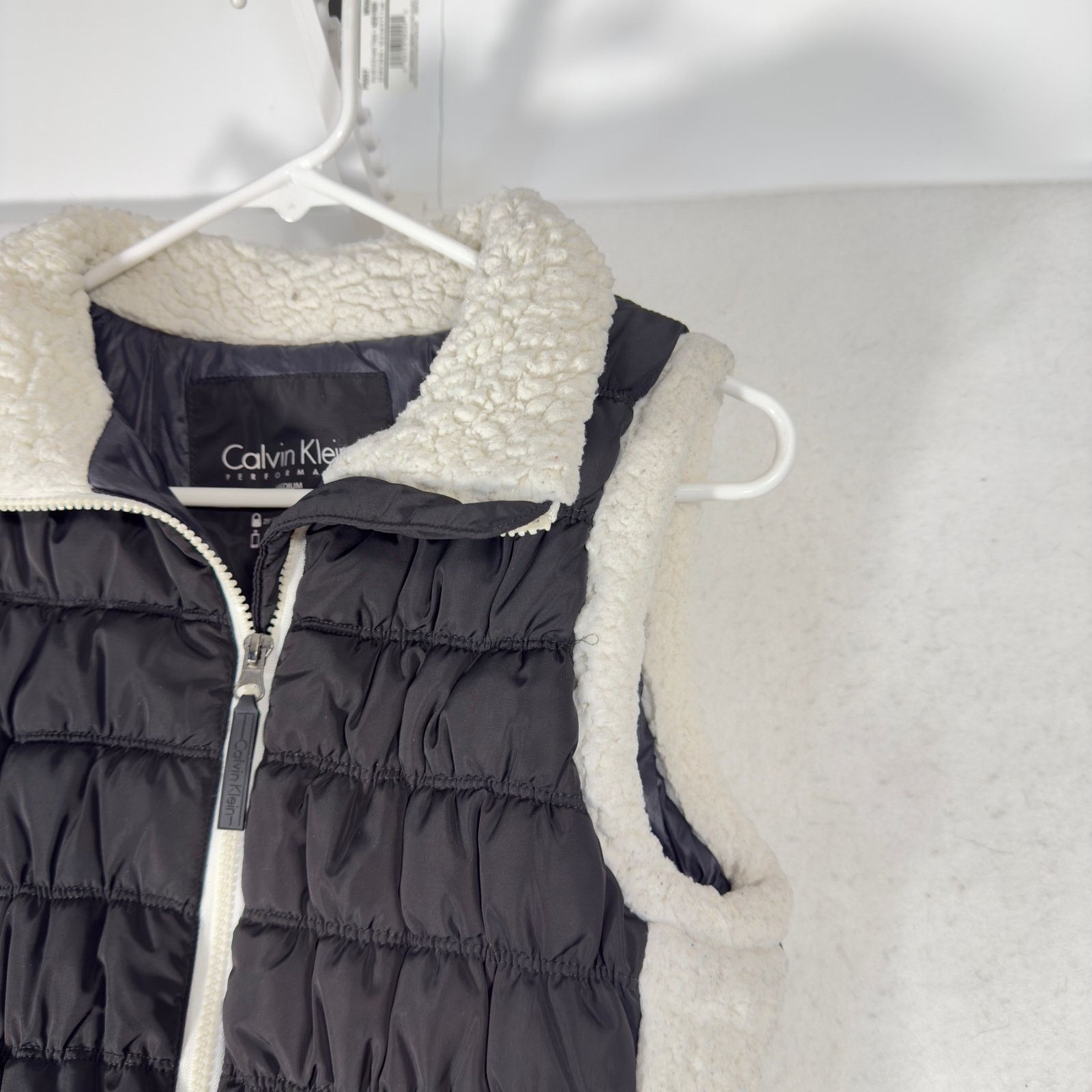 Robert Talbott Calvin Klein Performance Puffer Vest Woman M Zip Pockets Size M / US 6-8 / IT 42-44 - 5 Thumbnail