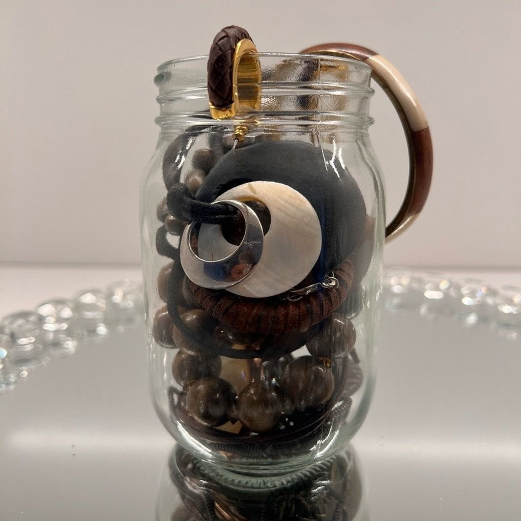 The Unbranded Brand Mystery jewellery jar, primarily wooden pieces Size ONE SIZE - 2 Thumbnail