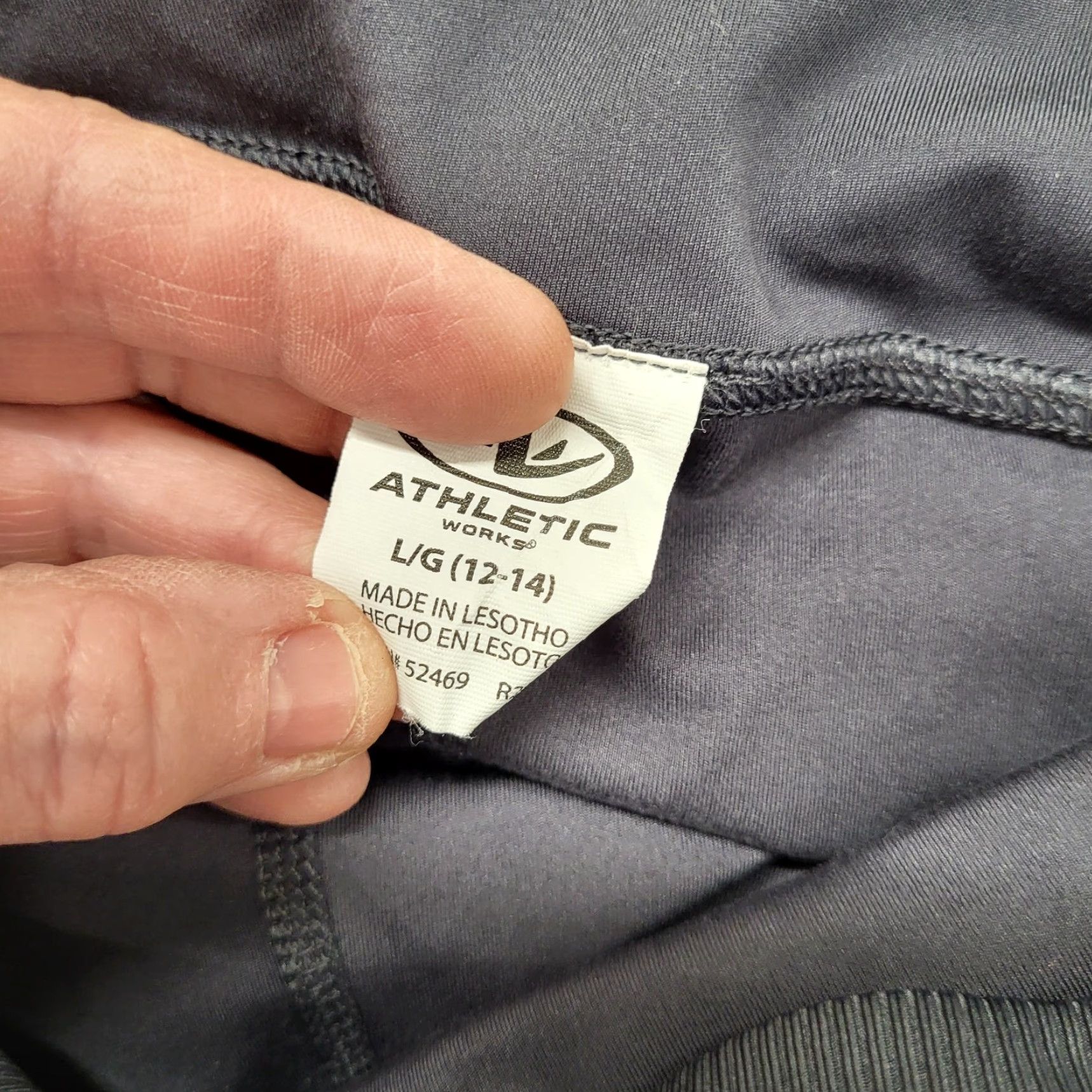 Athletic Works Athletic Works Leggings Women’s Large (12/14) Gray Pockets Activewear Pants, Fitted, Regular, Leg Style Skinny, Size L, Womens, Athletic Works Legging Size 36" / US 14 / IT 50 - 2 Thumbnail