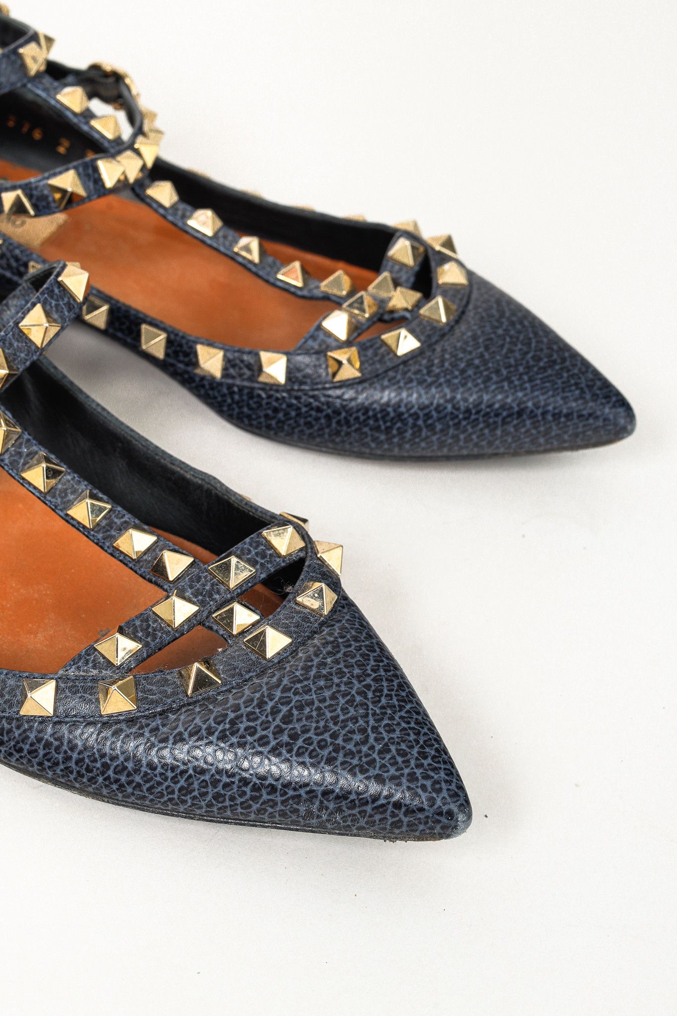 Valentino Valentino Garavani Rockstud Pebble Leather Caged Flats Size US 6 / IT 36 - 6 Thumbnail
