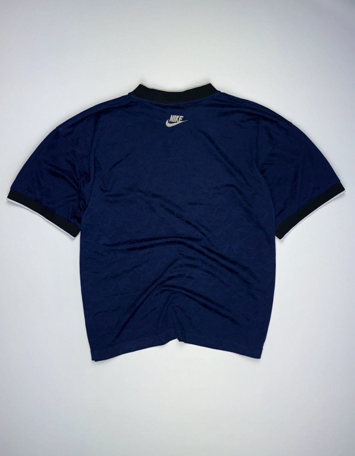 Nike Vintage Nike Navy Blue V-Neck Jersey Tee - Big Logo Rare 9S Size US XL / EU 56 / 4 - 4 Thumbnail