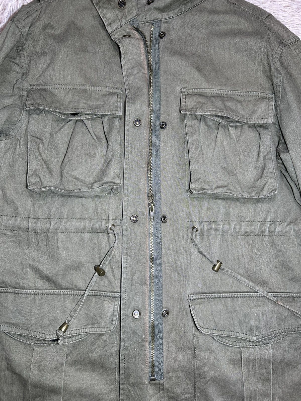 Vintage Closet parka jacket featuring military-style Size US L / EU 52-54 / 3 - 13 Thumbnail