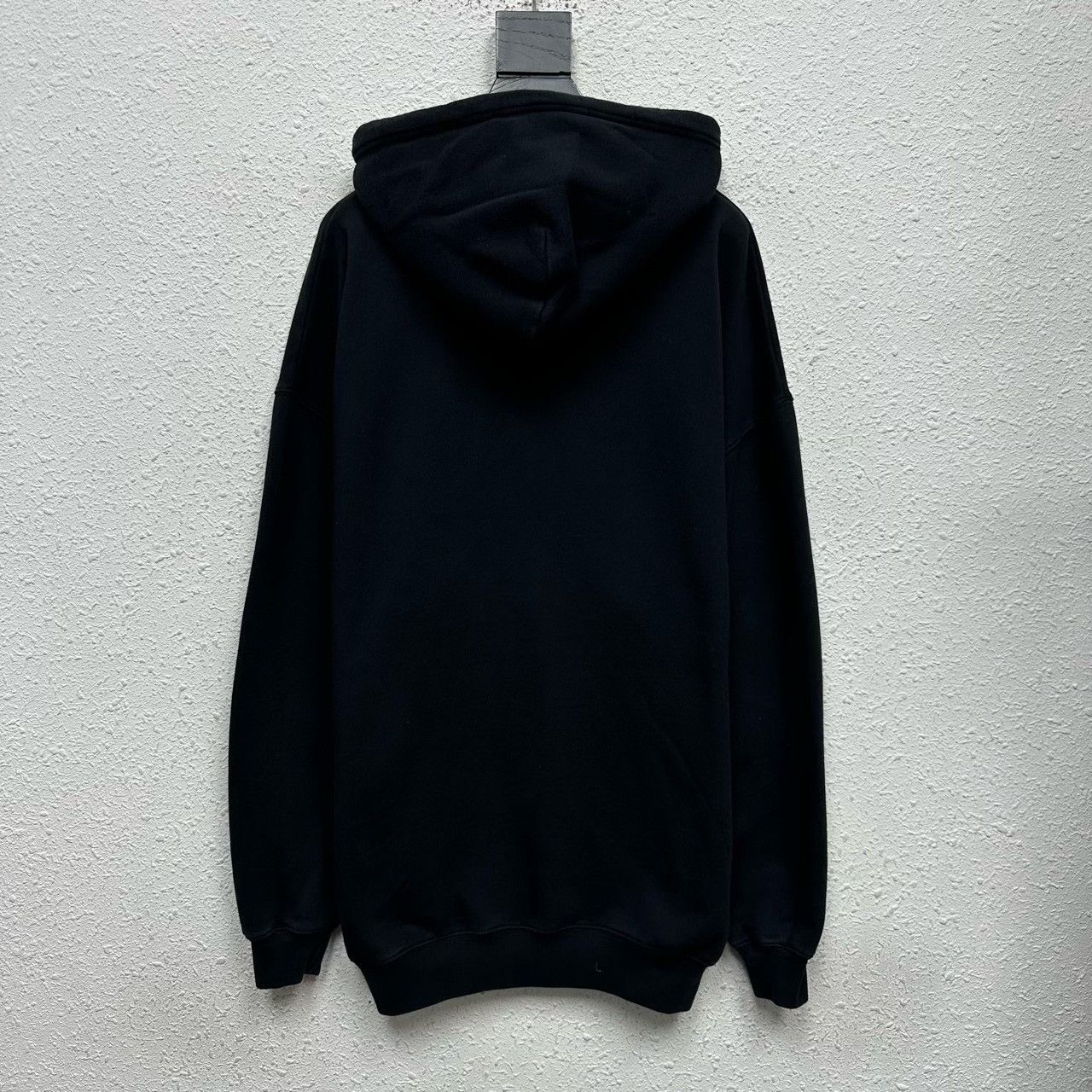 Balenciaga balenciaga black logo hooded sweatshirt Size US S / EU 44-46 / 1 - 2 Thumbnail